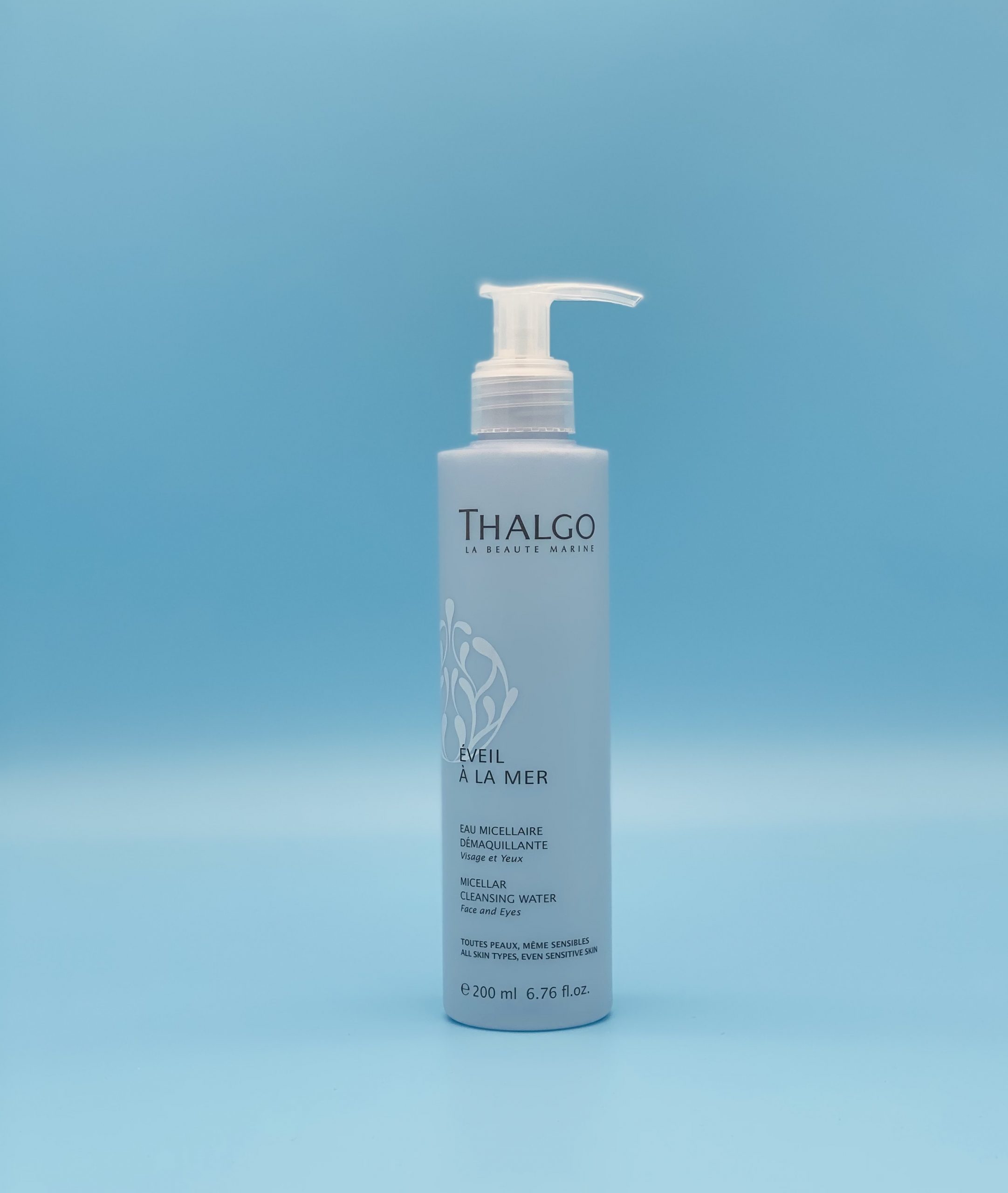 Mizellen Reinigungswasser<br> in 1 Reinigungslotion<br>Éveil À La Mer<br>Micellar cleansing water<br>Eau Micellaire Démaquillante – Bild 2