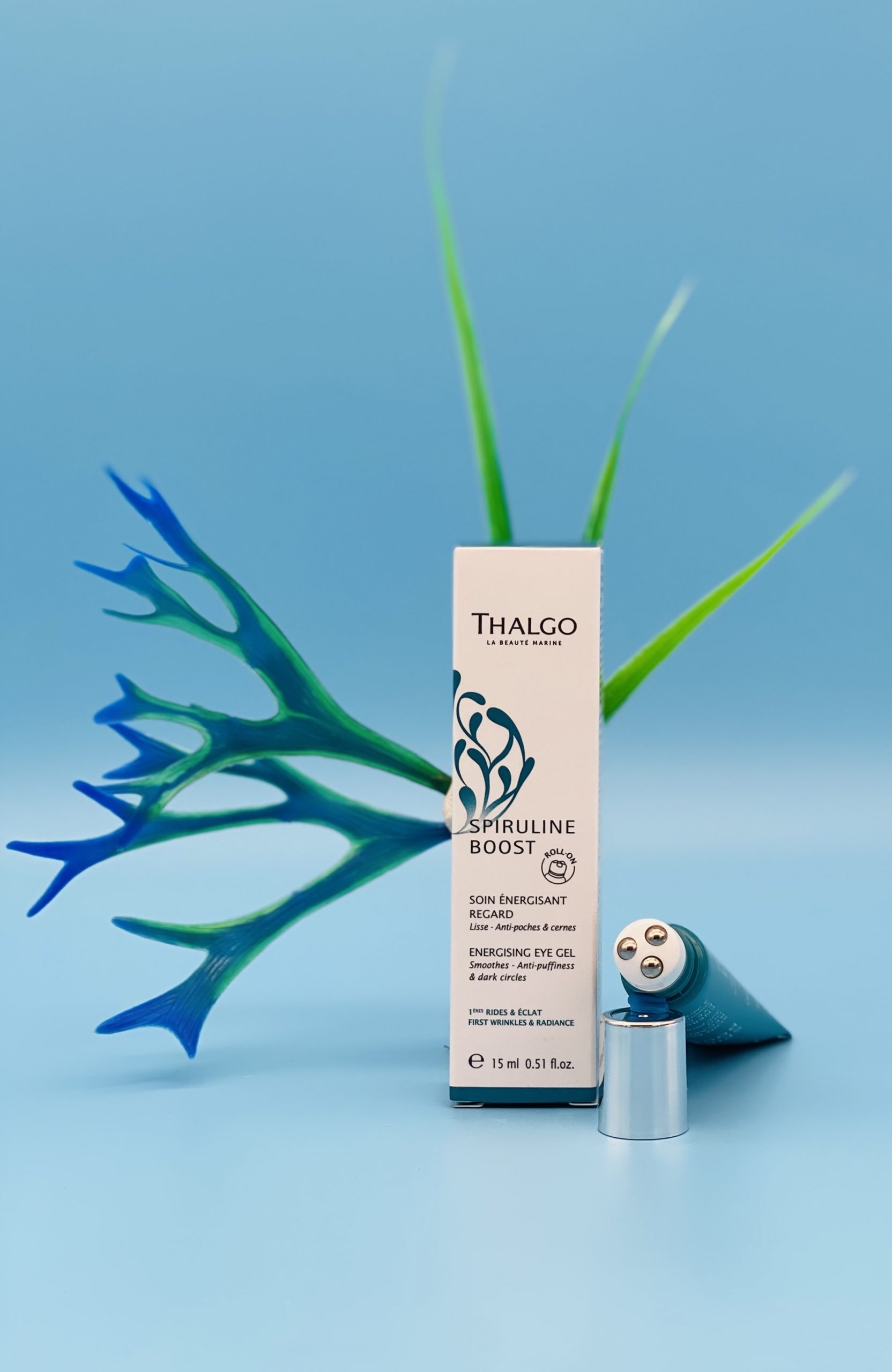 Vitalisierende Augenpflege Spiruline Boost Soin Énergisant Regard – Bild 2